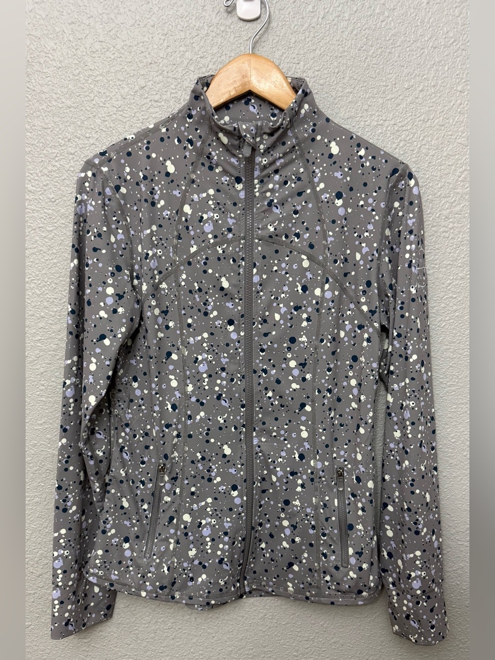 Swing Juice | Golf Splatter Woman’s  Full Zip Lightweight Jacket | Size Large